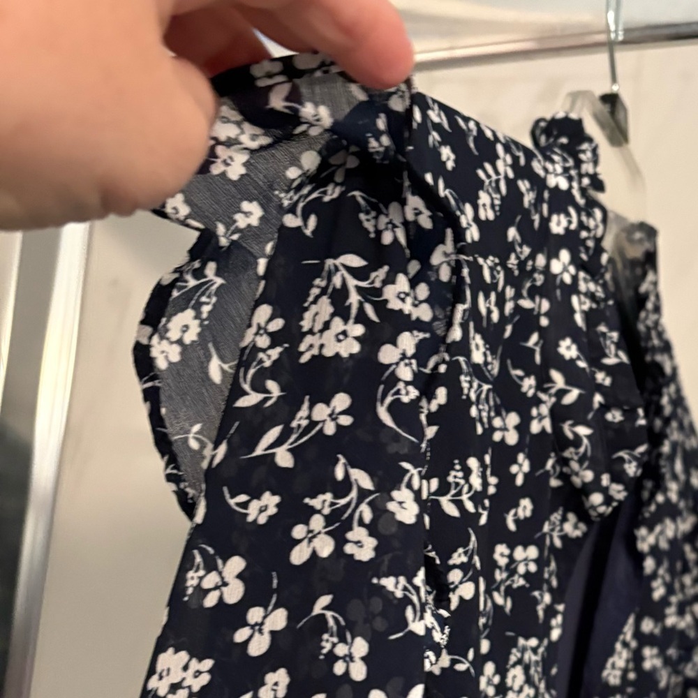 J.Crew Factory V-Neck Crinkle Top in Black with White Floral Print Size 3XL - Picture 10 of 10